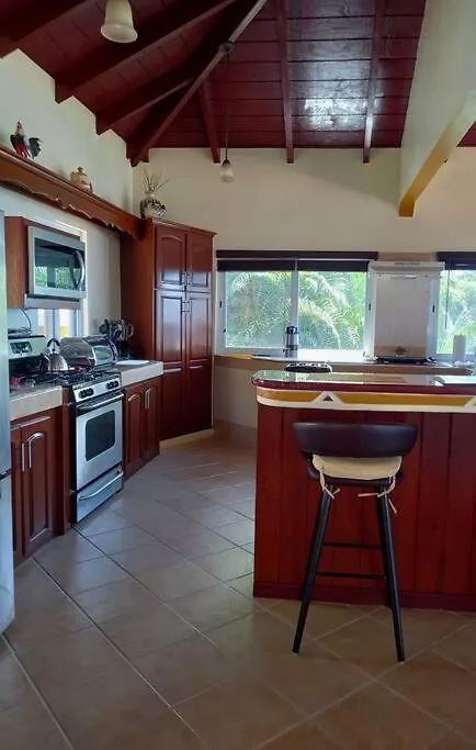 Holidaze Villas - Relax, Unwind & Rejuvenate! Great Carrot Bay 0*,