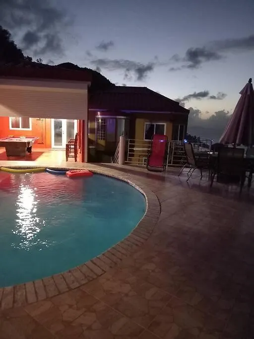 Holidaze Villas - Relax, Unwind & Rejuvenate! Great Carrot Bay Nyaraló