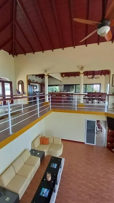 Holidaze Villas - Relax, Unwind & Rejuvenate! Great Carrot Bay Nyaraló
